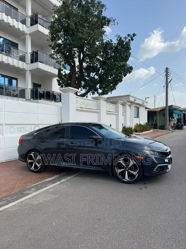 Honda Civic EX Sedan 2019 Gray