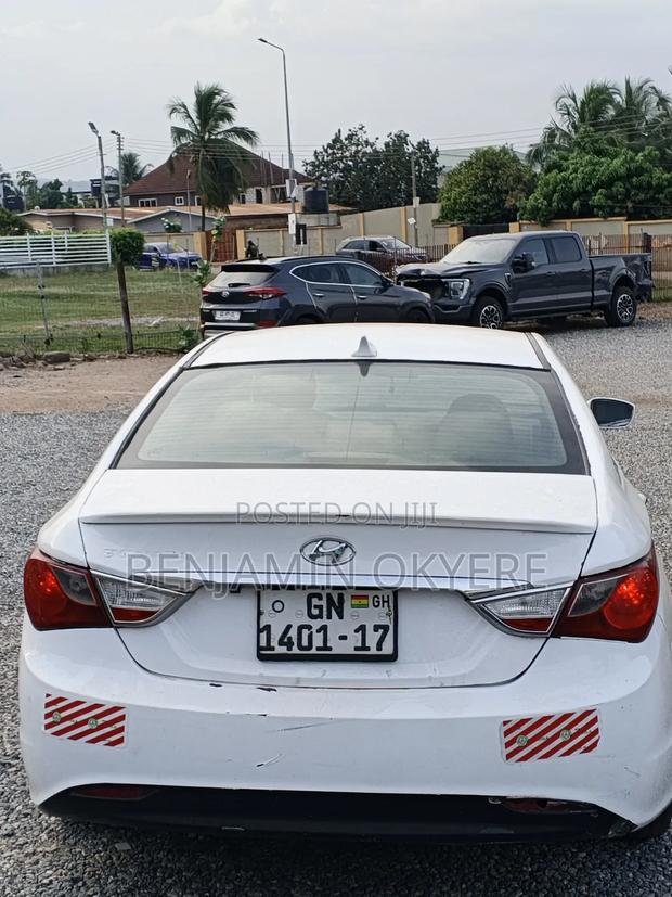 Hyundai Sonata 2013 White