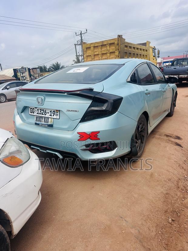 Honda Civic EX 4dr Sedan (1.5L 4cyl) 2016 Gray