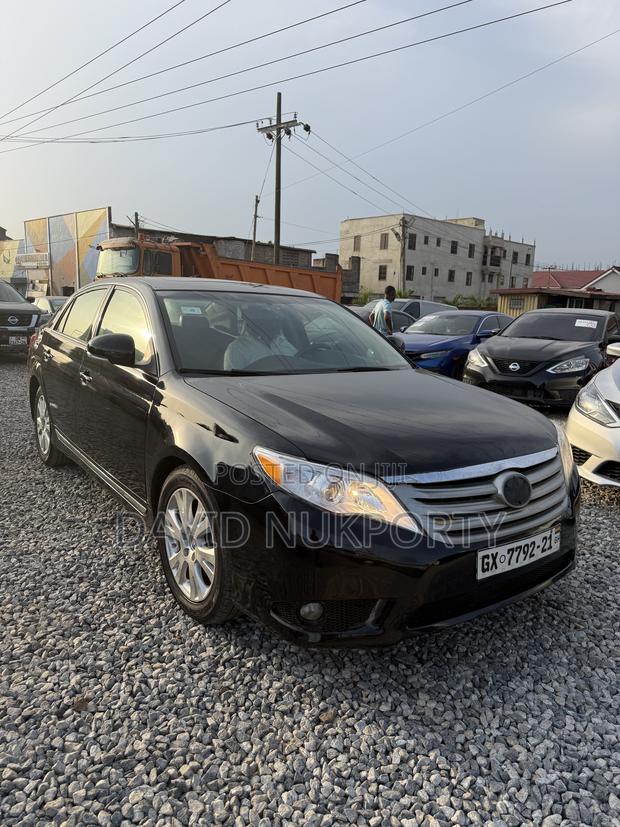 Toyota Avalon 2013 Black