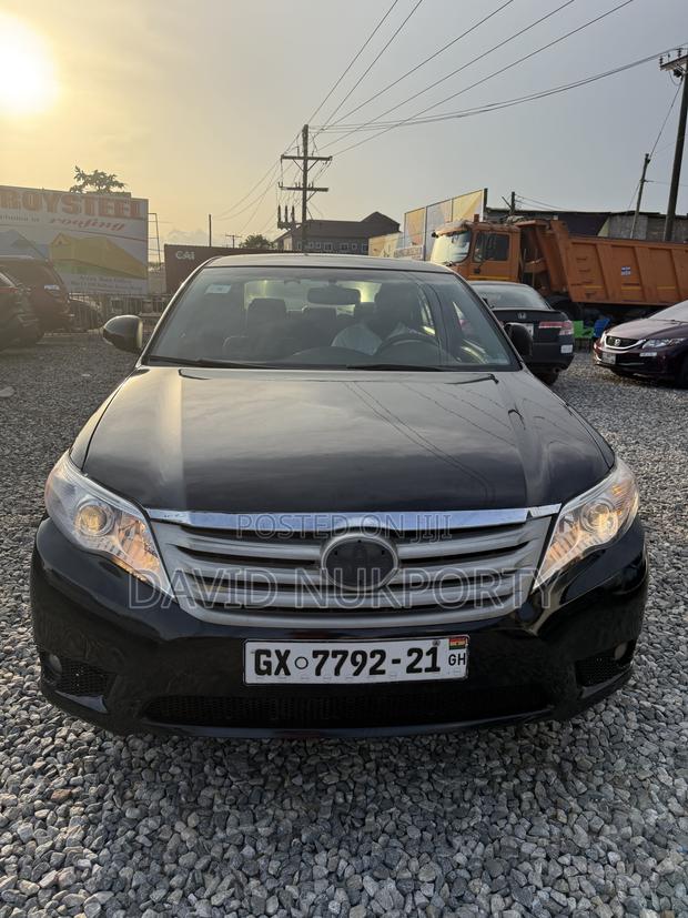 Toyota Avalon 2013 Black