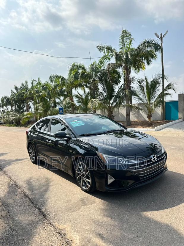 Hyundai Elantra 2020 Black
