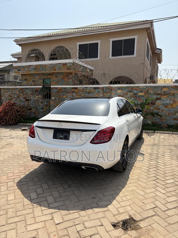 Mercedes-Benz C300 Luxury 4Matic Sedan AWD (2.0L 4cyl 7A) 2016 White