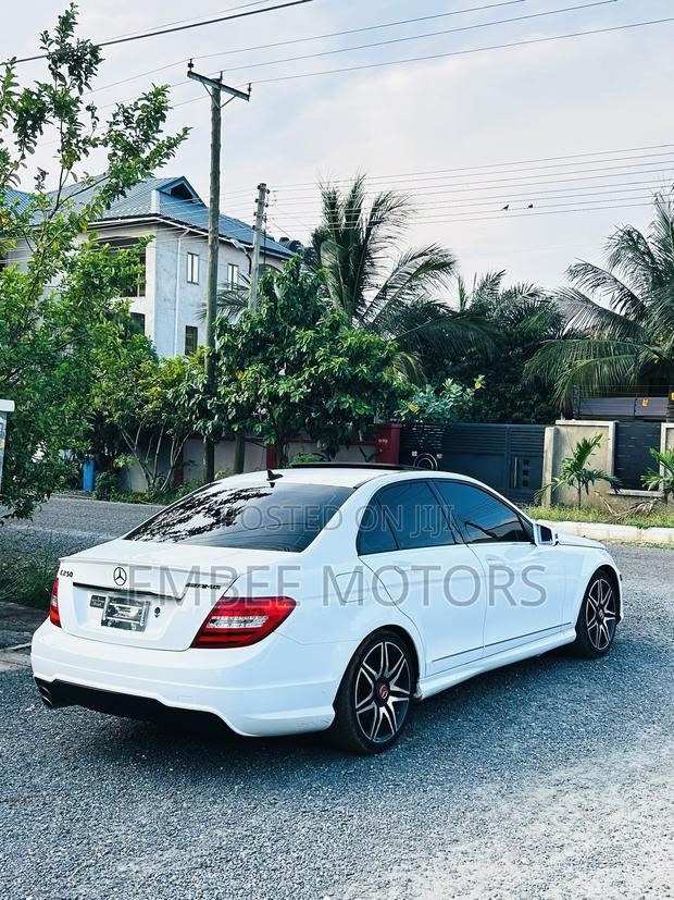 Mercedes-Benz C250 2014 White