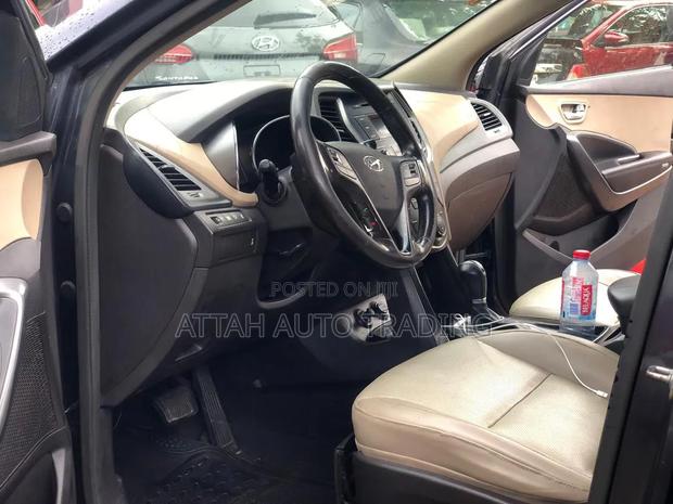Hyundai Santa Fe 2014 Black
