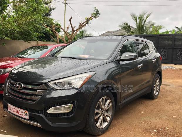 Hyundai Santa Fe 2014 Black