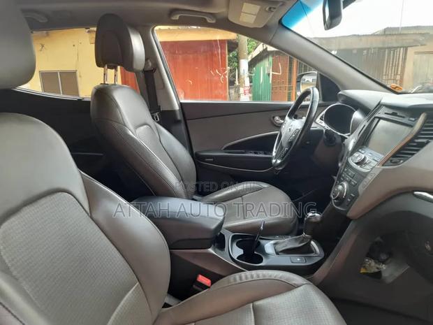 Hyundai Santa Fe 2014 Black