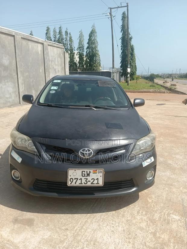 Toyota Corolla S 5-Speed 2013 Black