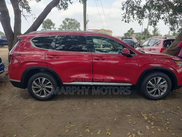 Hyundai Santa Fe 2020 Red