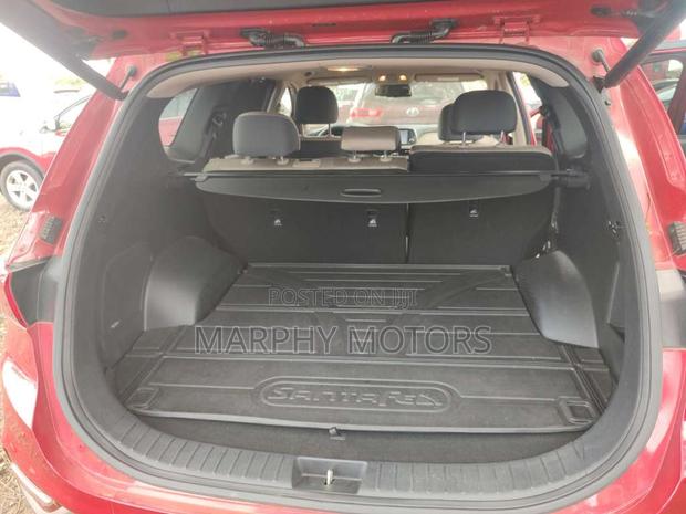 Hyundai Santa Fe 2020 Red