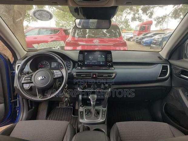 Kia Seltos 2021 Blue