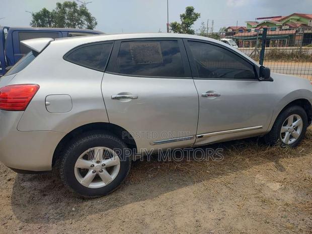 Nissan Rogue S 2012 Silver