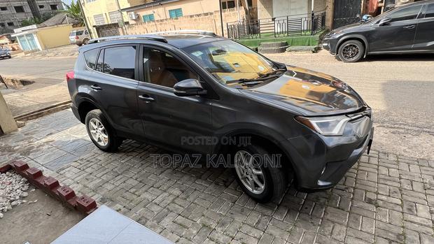 Toyota RAV4 2014 Gray