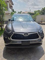 Toyota Highlander XLE 2022 Gray for sale