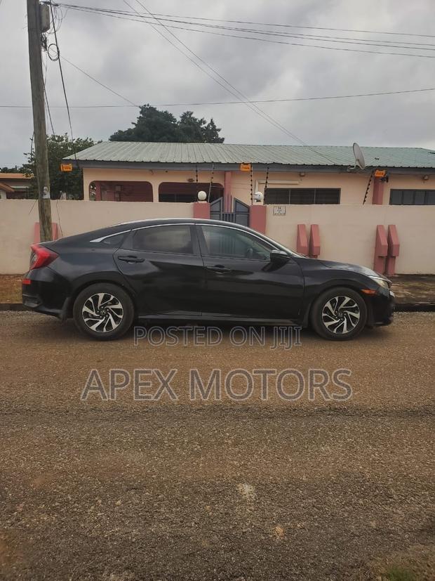 Honda Civic LX 4dr Sedan (2.0L 4cyl) 2016 Gray