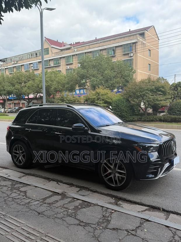 Mercedes-Benz GLE-Class 2024 Black