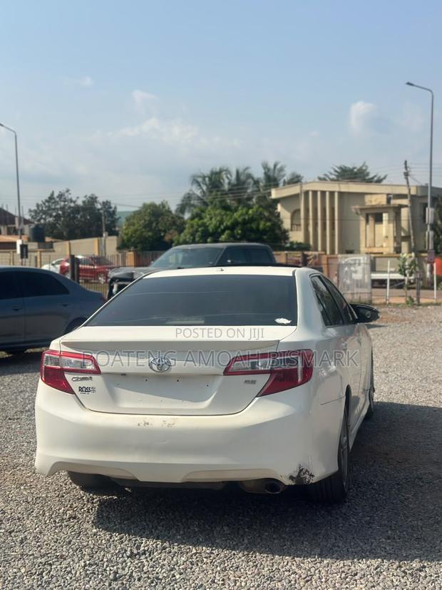 Toyota Camry 2014 White
