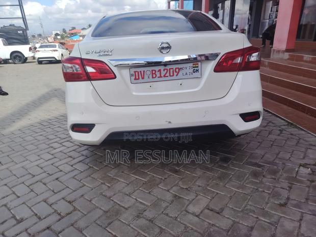 Nissan Sentra 2022 White