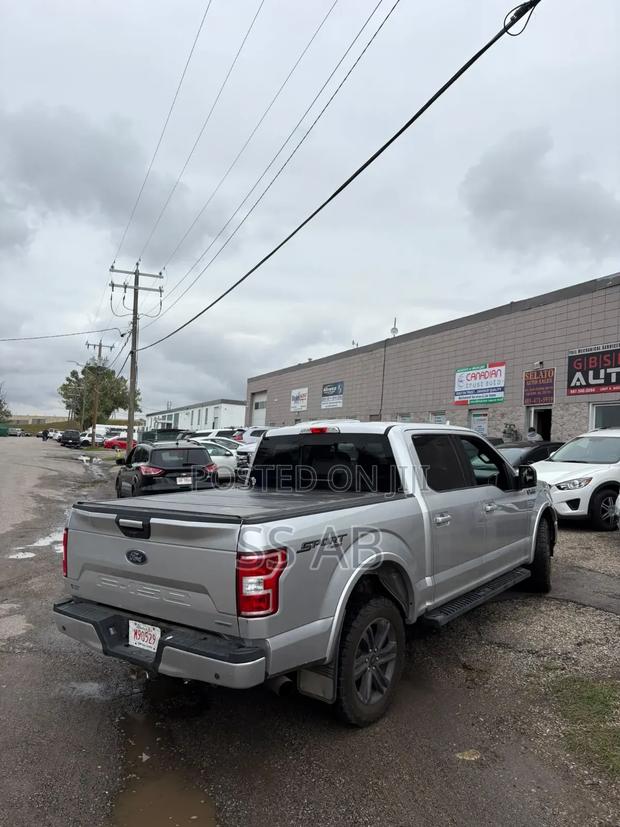 Ford F-150 XLT 4x4 SuperCrew Cab Styleside 5.5 ft. box 145 in. WB 2018