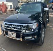 Mitsubishi Pajero 2010 Black for sale