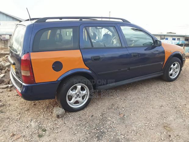Opel Astra 2006 Blue