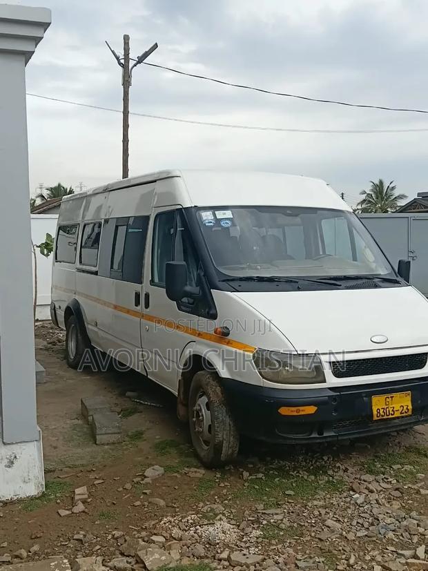 Ford Transit Crew Van 2023 White
