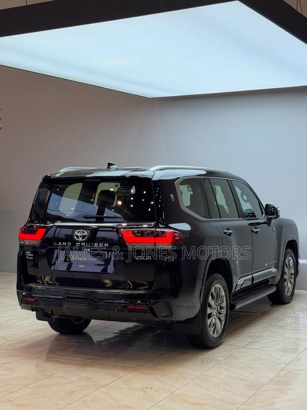 New Toyota Land Cruiser 2026 Black