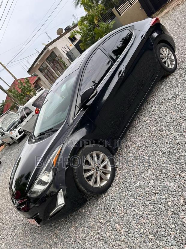 Hyundai Elantra 2015 Black