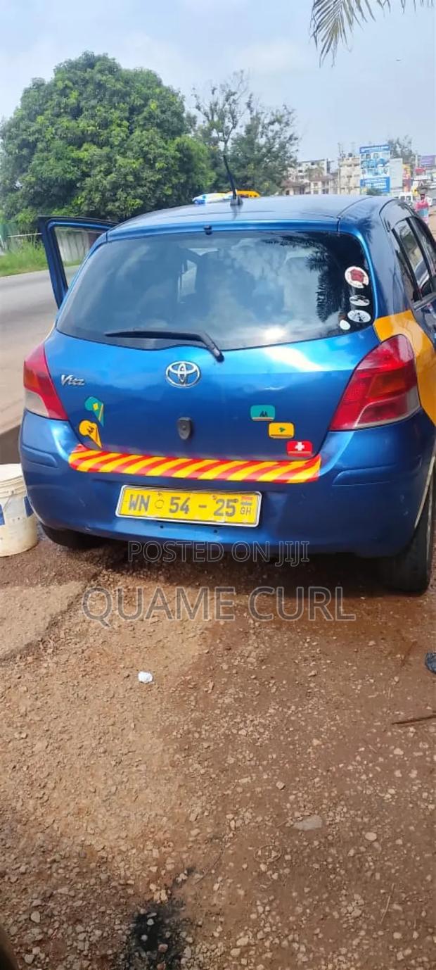 Toyota Vitz 1.3 FWD 3dr 2010 Blue