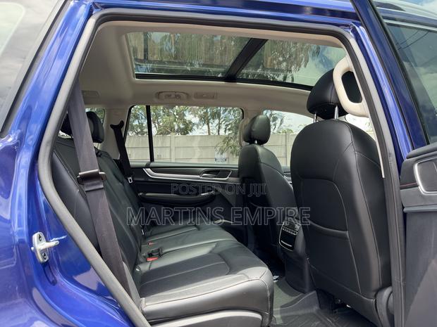 MG RX8 2018 Blue