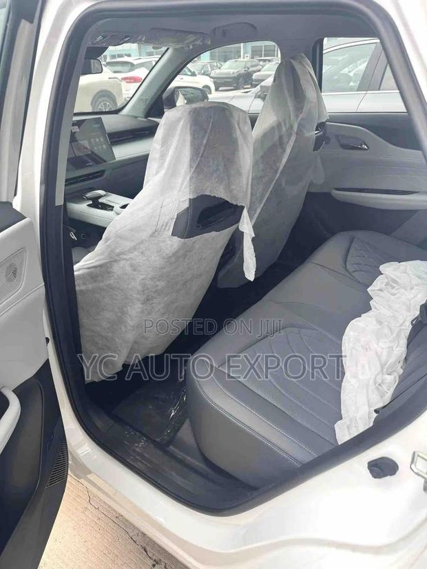 New Changan UNI-Z iDD Premium 2025 White