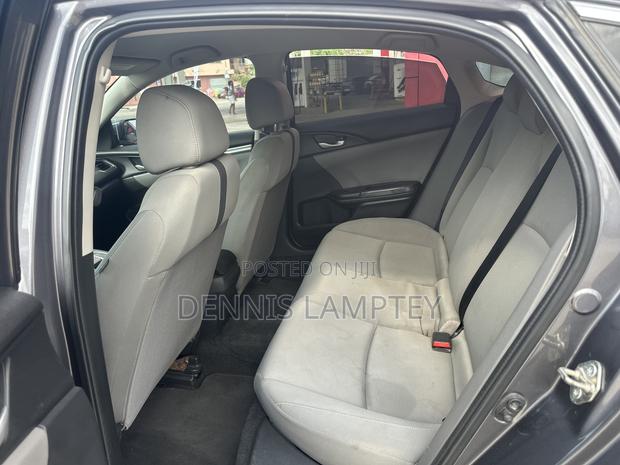 Honda Civic 2019 Silver