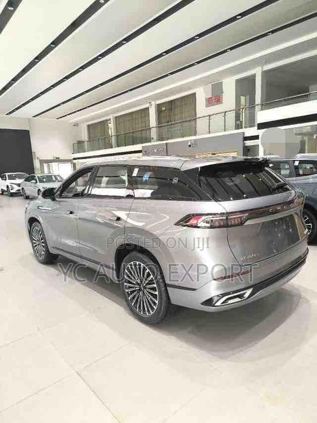 New Chery Tiggo 9 2025 Gray