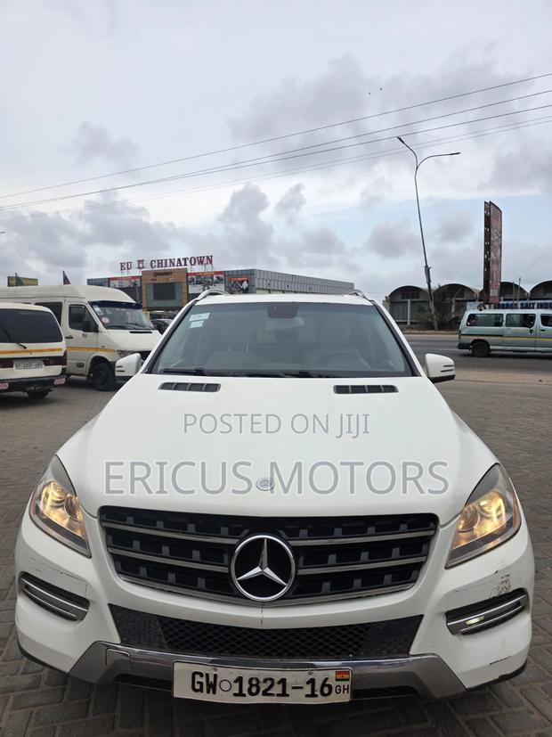 Mercedes-Benz M Class ML 350 4Matic 2012 White