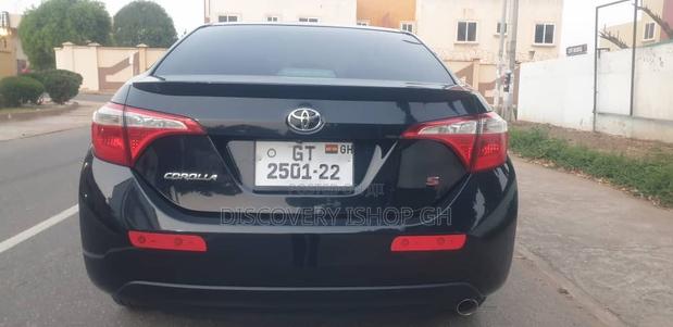 Toyota Corolla 2016 Blue