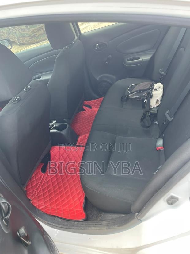 Nissan Versa 1.6 S 2019 White