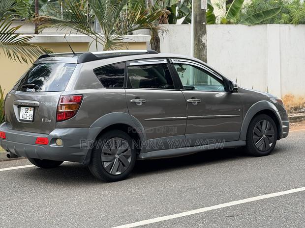 Pontiac Vibe 2007 Gray
