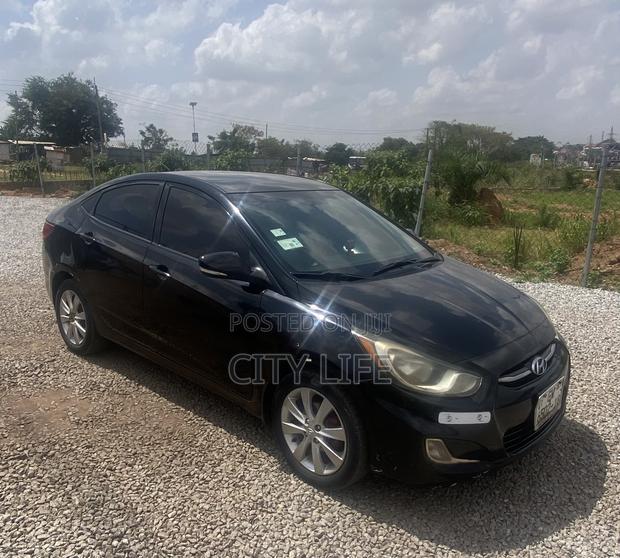 Hyundai Accent GLS 4dr Sedan (1.6L 4cyl 6A) 2014 Black