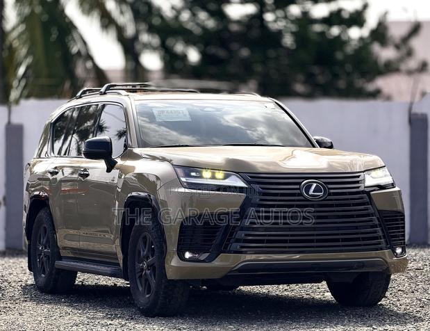 Lexus LX 700h 2025 Beige