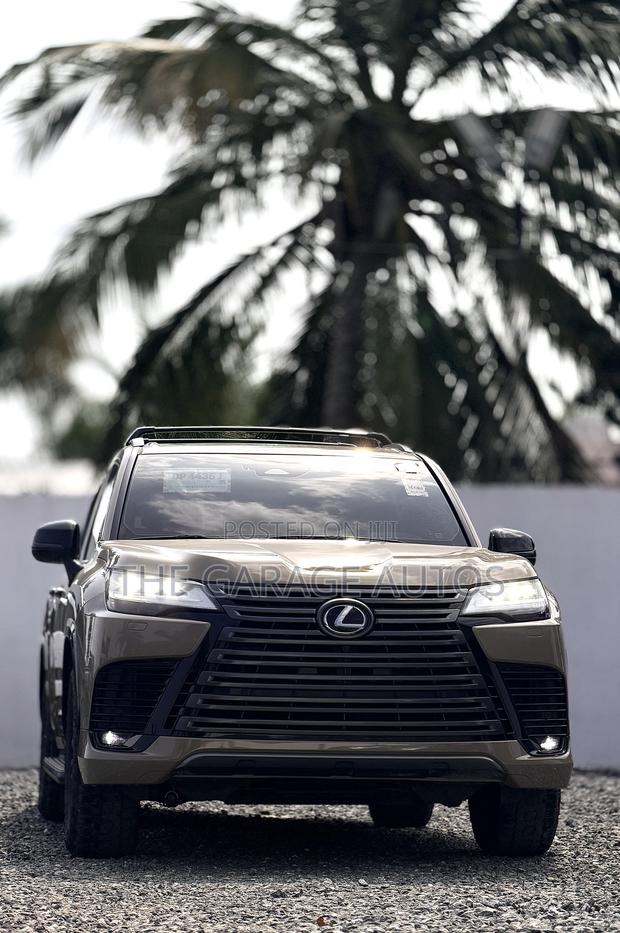 Lexus LX 700h 2025 Beige