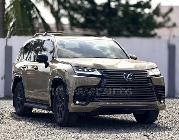 Lexus LX 700h 2025 Beige
