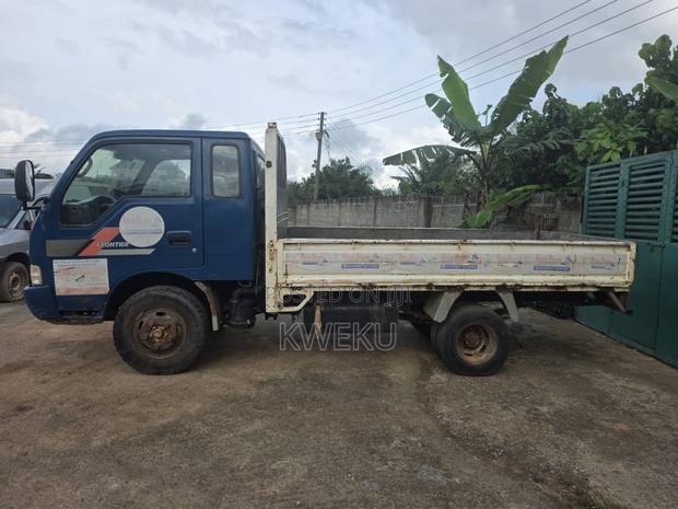 Kia Bongo 2005