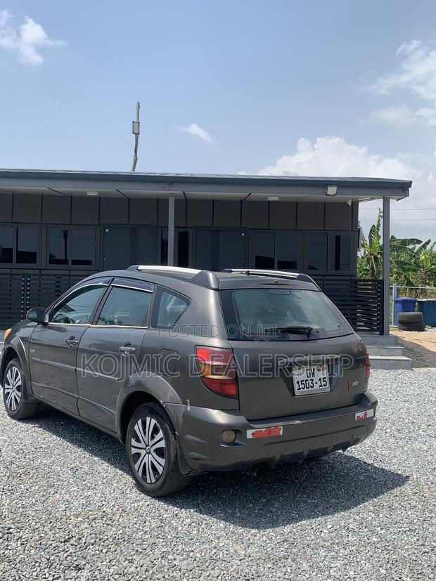 Pontiac Vibe 2010 Gray