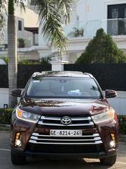 Toyota Highlander XLE 2019 Burgundy for sale