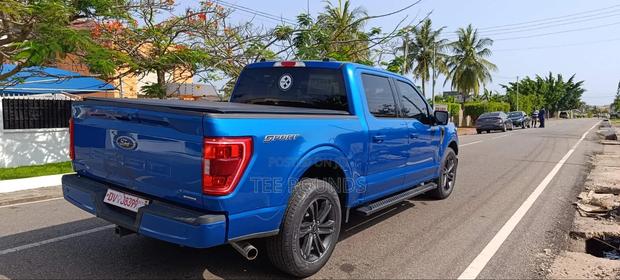 Ford F-150 Tremor 2022 Blue