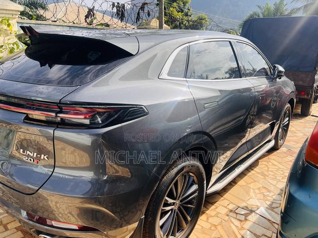 Changan UNI-K 2.0 Petrol AWD 2023 Silver