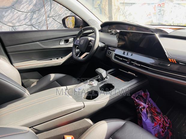 Changan UNI-K 2.0 Petrol AWD 2023 Silver