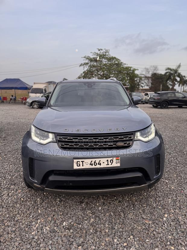Land Rover Discovery HSE Diesel 4x4 2017 Blue