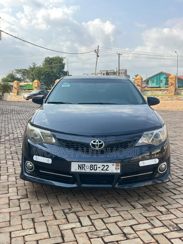 Toyota Camry 2014 Black