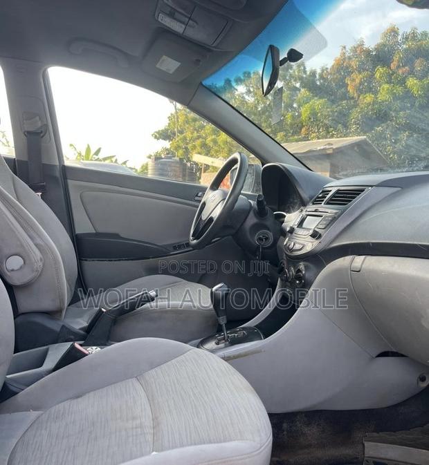 Hyundai Accent 2017 Gray